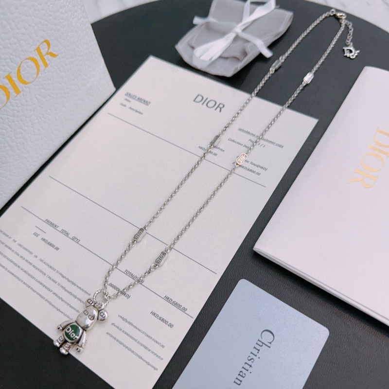 chr1st1an D10r necklaces